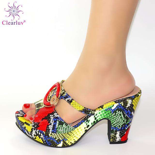New Arrrival Italian Design Women Shoes Decorated with Rhinestone Summer Shoes Big Size Ladies Shoes High Heels Party Pumps