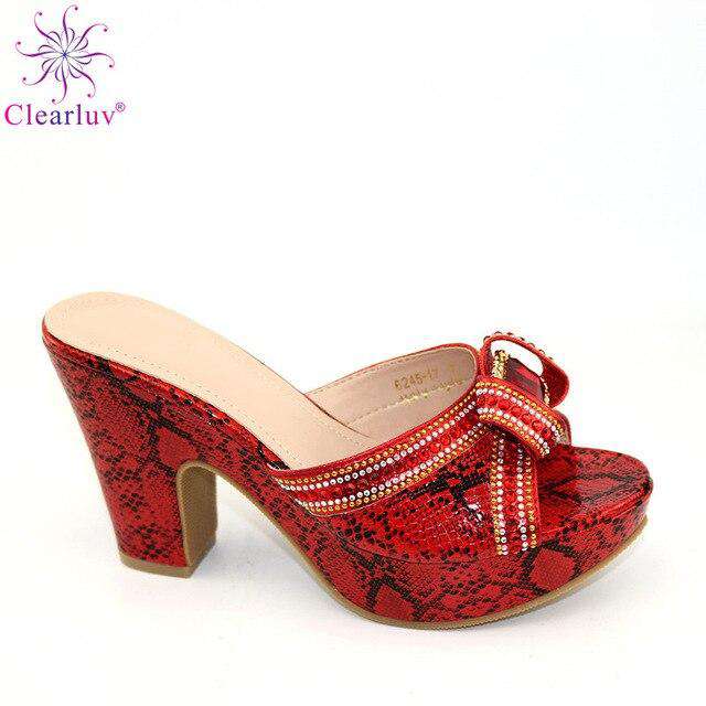 New Arrrival Italian Design Women Shoes Decorated with Rhinestone Summer Shoes Big Size Ladies Shoes High Heels Party Pumps