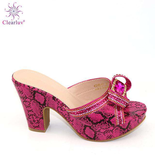 New Arrrival Italian Design Women Shoes Decorated with Rhinestone Summer Shoes Big Size Ladies Shoes High Heels Party Pumps