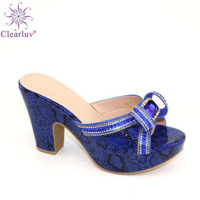 New Arrrival Italian Design Women Shoes Decorated with Rhinestone Summer Shoes Big Size Ladies Shoes High Heels Party Pumps