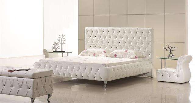 Upholstered Leather Italian Bed - Gustobene