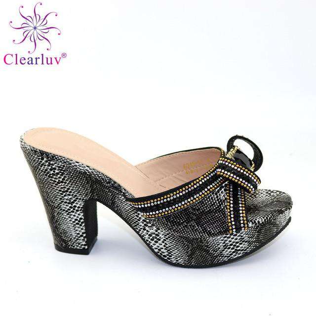 New Arrrival Italian Design Women Shoes Decorated with Rhinestone Summer Shoes Big Size Ladies Shoes High Heels Party Pumps
