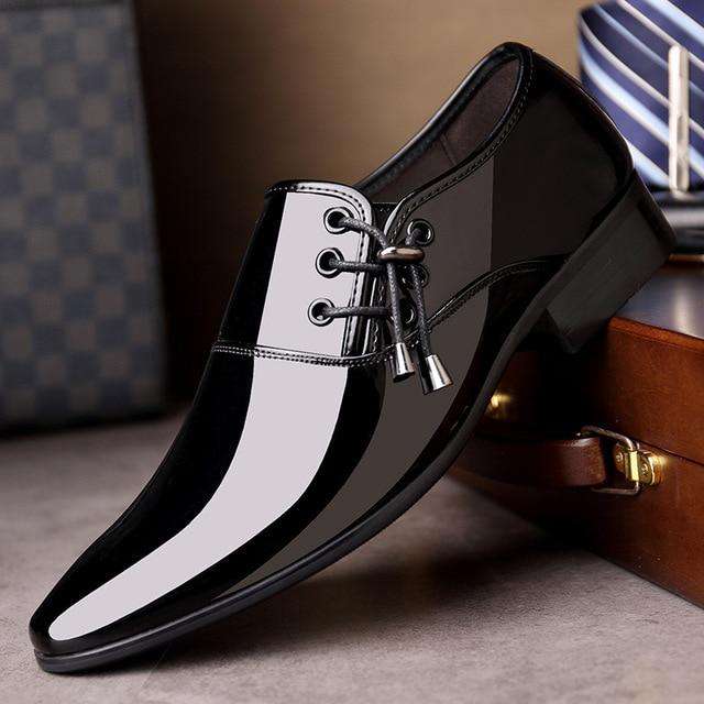 Men Dress Italian Leather Shoes Slip On Fashion Men Leather Moccasin Glitter Formal Male Shoes Pointed Toe Shoes For Men